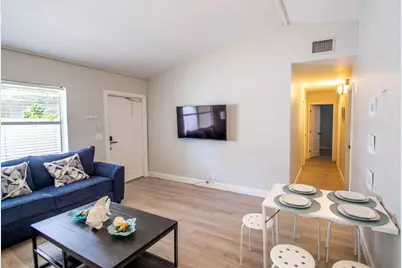 24 SW 4th Avenue, Delray Beach, FL 33444 - Photo 8