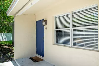 24 SW 4th Avenue, Delray Beach, FL 33444 - Photo 4