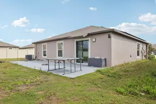 16621 Sunburst Lake St, Wimauma, FL 33598 - Photo 34