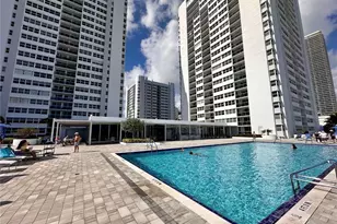 1880 S Ocean Dr, Hallandale Beach, FL 33009 - Photo 38