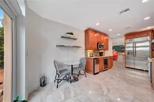 903 NE 17th Way, Fort Lauderdale, FL 33304 - Photo 14