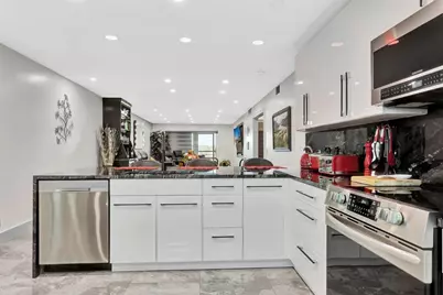 2903 Victoria Circle #O4, Pompano Beach, FL 33066 - Photo 8