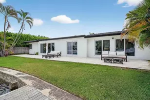 1981 Coral Gardens Dr, Fort Lauderdale, FL 33306 - Photo 46