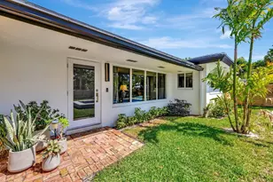 1981 Coral Gardens Dr, Fort Lauderdale, FL 33306 - Photo 30