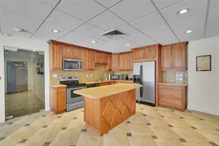 3750 Galt Ocean Dr, Fort Lauderdale, FL 33308 - Photo 44