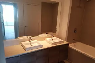 1080 Brickell Ave, Miami, FL 33131 - Photo 10