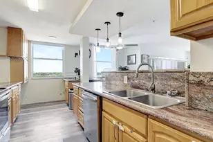 4400 Hillcrest Dr, Hollywood, FL 33021 - Photo 14