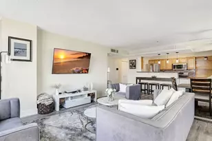 4400 Hillcrest Dr, Hollywood, FL 33021 - Photo 6