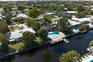 1771 NE 35th St, Oakland Park, FL 33334 - Photo 28