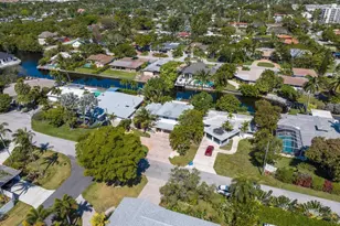 1771 NE 35th St, Oakland Park, FL 33334 - Photo 38