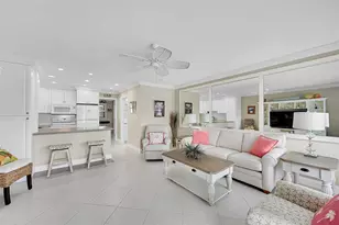 1110 N Riverside Dr, Pompano Beach, FL 33062 - Photo 14