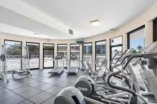 20505 E Country Club Dr, Aventura, FL 33180 - Photo 26