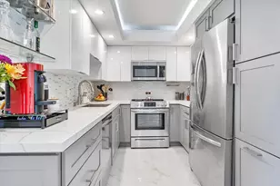 20505 E Country Club Dr, Aventura, FL 33180 - Photo 10