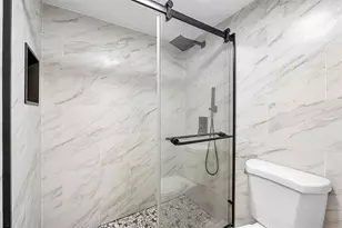 3955 N Nob Hill Rd, Sunrise, FL 33351 - Photo 6