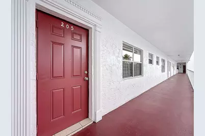 4270 NW 40th Street #205, Fort Lauderdale, FL 33319 - Photo 4