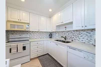 4270 NW 40th Street #205, Fort Lauderdale, FL 33319 - Photo 8