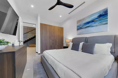 727 NE 17th Way, Fort Lauderdale, FL 33304 - Photo 58