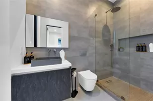 727 NE 17th Way, Fort Lauderdale, FL 33304 - Photo 56