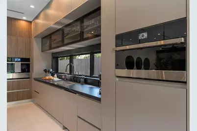 727 NE 17th Way, Fort Lauderdale, FL 33304 - Photo 34