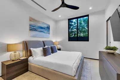 727 NE 17th Way, Fort Lauderdale, FL 33304 - Photo 94