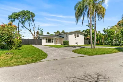 1215 NE 200th Street, Miami, FL 33179 - Photo 1