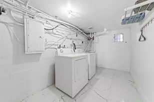 1215 NE 200th St, Miami, FL 33179 - Photo 22