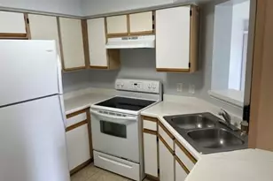 2667 NW 33rd St, Oakland Park, FL 33309 - Photo 2