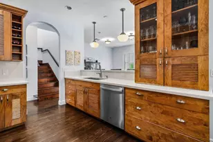 639 NE 17th Way, Fort Lauderdale, FL 33304 - Photo 10