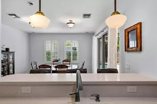 639 NE 17th Way, Fort Lauderdale, FL 33304 - Photo 14