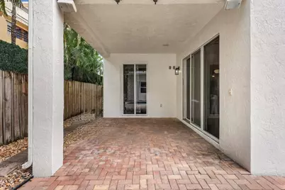 639 NE 17th Way, Fort Lauderdale, FL 33304 - Photo 34