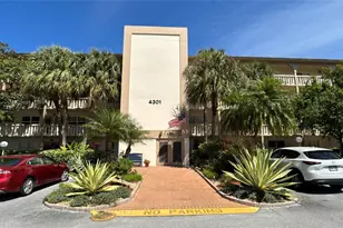 4301 Martinique Cir, Pompano Beach, FL 33066 - Photo 20