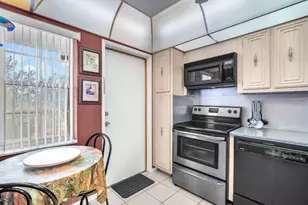 2601 S Course Dr, Pompano Beach, FL 33069 - Photo 22