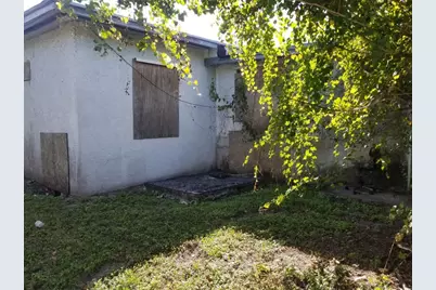 2605 NW 13th Court, Fort Lauderdale, FL 33311 - Photo 4