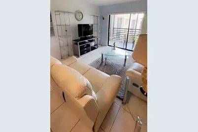 10466 Sunrise Lakes Boulevard #307, Sunrise, FL 33322 - Photo 18