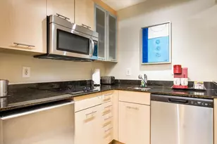 2670 E Sunrise Blvd, Fort Lauderdale, FL 33304 - Photo 14