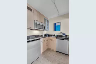 2670 E Sunrise Boulevard #903, Fort Lauderdale, FL 33304 - Photo 18