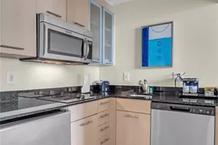 2670 E Sunrise Blvd, Fort Lauderdale, FL 33304 - Photo 18