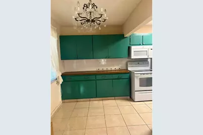 5190 E Sabal Palm Boulevard #201, Tamarac, FL 33319 - Photo 8