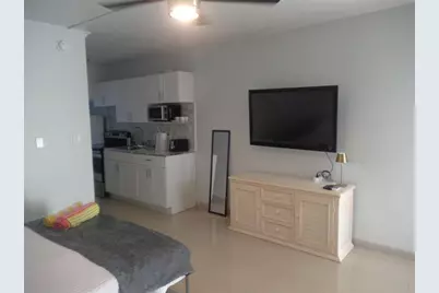 1001 S Riverside Drive #105, Pompano Beach, FL 33062 - Photo 10