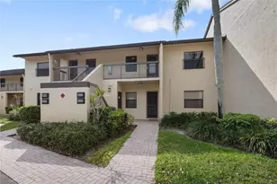 3251 Carambola Cir Unit, Pompano Beach, FL 33066 - Photo 2