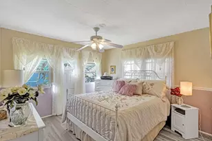 2301 SW 86th Terrace, Davie, FL 33324 - Photo 10