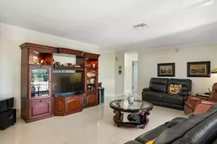 906 NW 83rd Dr, Coral Springs, FL 33071 - Photo 8