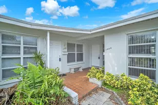 1925 NE 26th St, Fort Lauderdale, FL 33305 - Photo 2