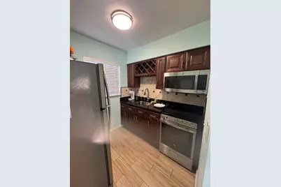 323 Monroe Street #2, Hollywood, FL 33019 - Photo 6