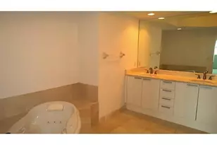 14951 Royal Oaks Ln, North Miami, FL 33181 - Photo 6