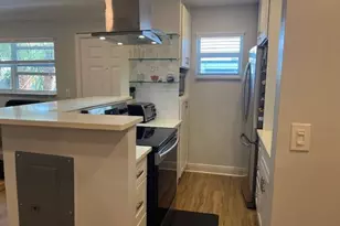 3170 Holiday Springs Blvd, Margate, FL 33063 - Photo 4