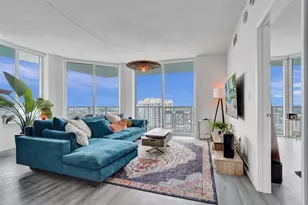 1900 N Bayshore Dr, Miami, FL 33132 - Photo 10