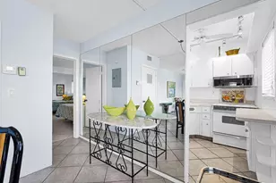 1900 NE 8th Ct, Fort Lauderdale, FL 33304 - Photo 16