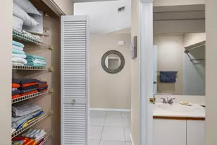 900 Crosswinds Dr, Greenacres, FL 33413 - Photo 24