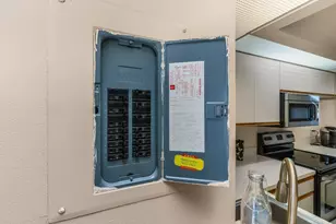 900 Crosswinds Dr, Greenacres, FL 33413 - Photo 14